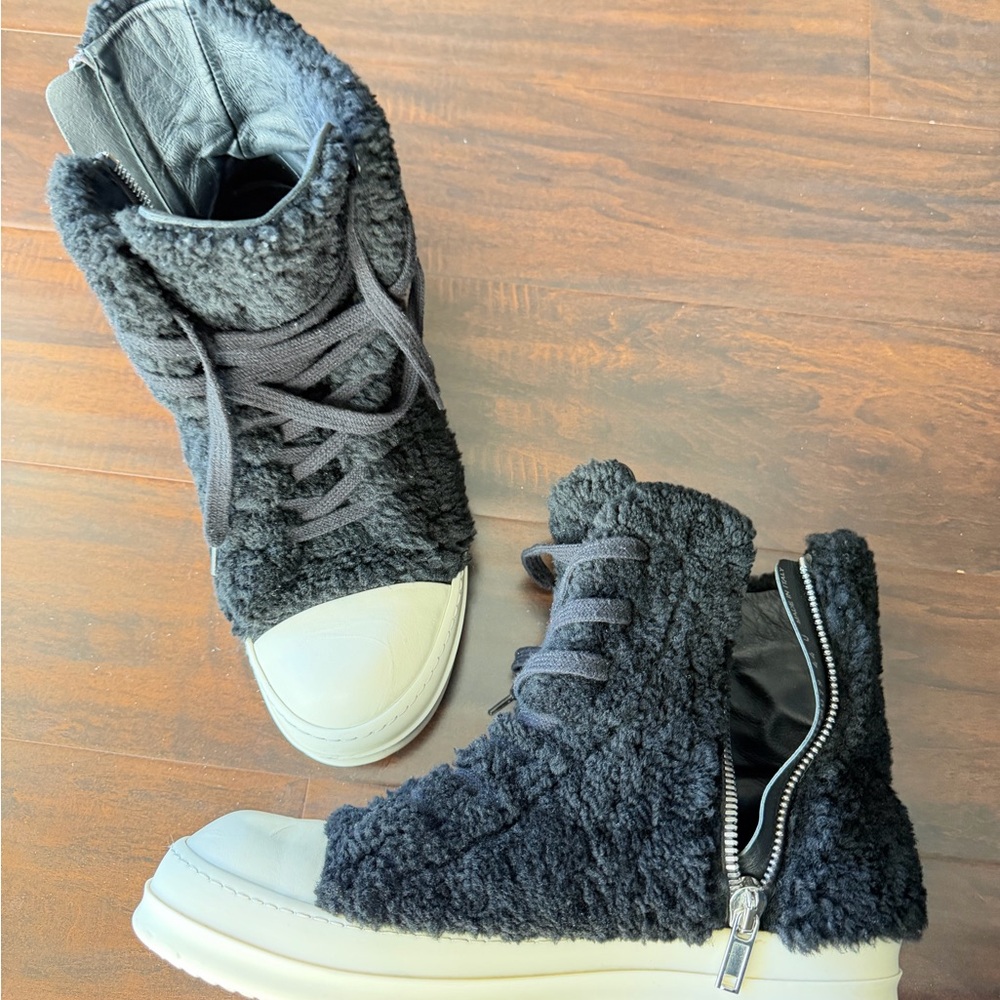 Rick Owens Black Shearling Geo-Basket Hi Top Sneakers size EU 44 Made in Italy